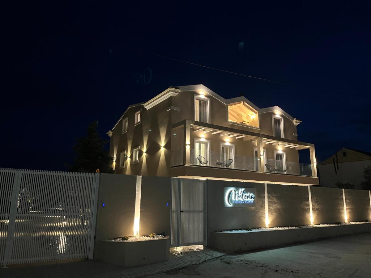 Melena Premium Suites 罗达 外观 照片