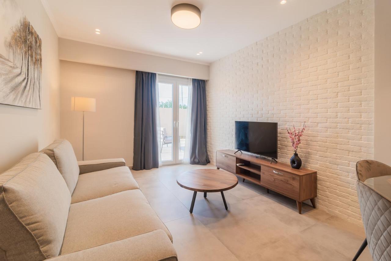 Melena Premium Suites 罗达 外观 照片